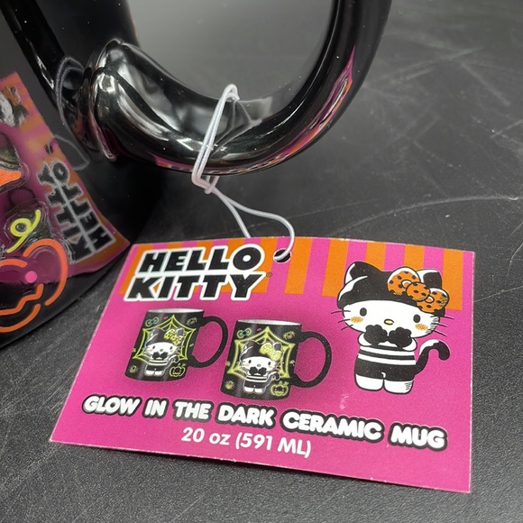 Glow in the dark Hello Kitty Halloween Coffee Mug - Picture 2 of 4